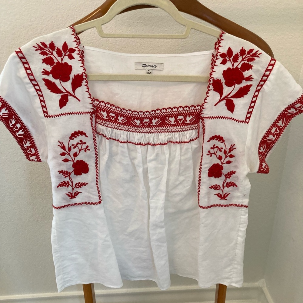 Madewell linen / cotton embroidered top sz M